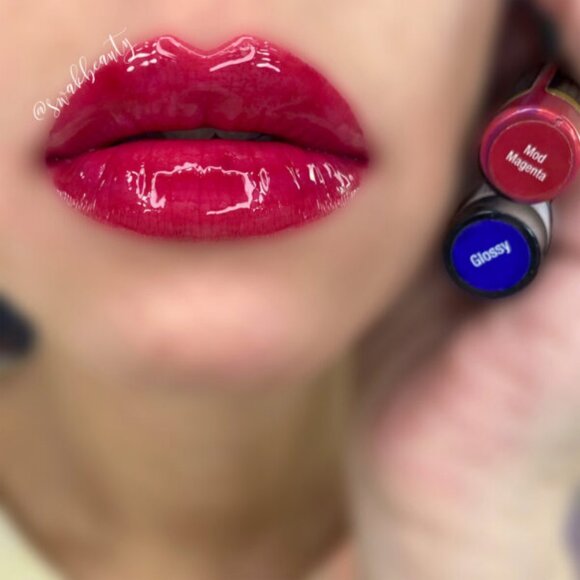 Mod Magenta LIpSense Lip Color 1day SALE - Picture 3 of 3